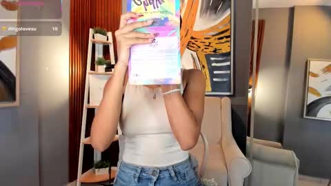 Karla online show from 09.19.25