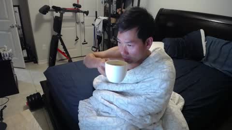 Snapshot of vietnamese23 chatting on 12.23.24 wonderful online show from 12.23.24