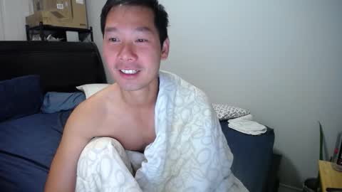 Snapshot of vietnamese23 chatting on 10.20.25 wonderful online show from 10.20.25