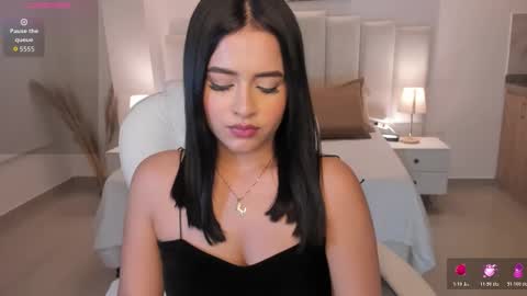 viictoria_joness online show from 03.05.26