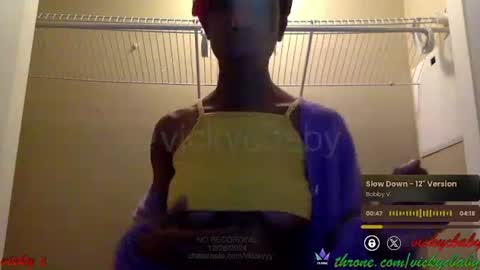 Snapshot of viiickyyy chatting on 12.26.24 Vicky C Vicky V - Vicky C Baby Baby Vee - Schoolgurl V - V the Qween of Edging - Miss Vicky if U Nasty online show from 12.26.24