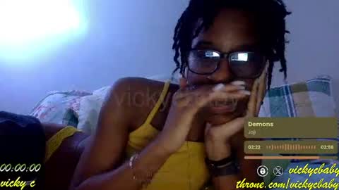 Snapshot of viiickyyy chatting on 01.09.25 Vicky C Vicky V - Vicky C Baby Baby Vee - Schoolgurl V - V the Qween of Edging - Miss Vicky if U Nasty online show from 01.09.25