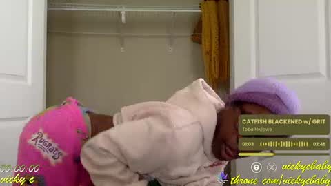 Snapshot of viiickyyy chatting on 01.30.25 Vicky C Vicky V - Vicky C Baby Baby Vee - Schoolgurl V - V the Qween of Edging - Miss Vicky if U Nasty online show from 01.30.25
