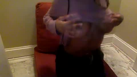 Snapshot of viiickyyy chatting on 03.01.25 Vicky C Vicky V - Vicky C Baby Baby Vee - Schoolgurl V - V the Qween of Edging - Miss Vicky if U Nasty online show from 03.01.25