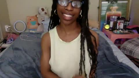 Vicky C Vicky V - Vicky C Baby Baby Vee - Schoolgurl V - V the Qween of Edging - Miss Vicky if U Nasty online show from 09.17.25