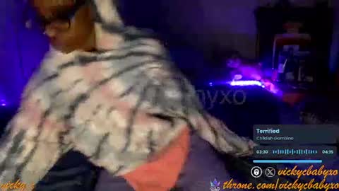 Vicky C Vicky V - Vicky C Baby Baby Vee - Schoolgurl V - V the Qween of Edging - Miss Vicky if U Nasty online show from 09.30.25