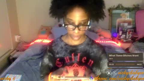 Vicky C Vicky V - Vicky C Baby Baby Vee - Schoolgurl V - V the Qween of Edging - Miss Vicky if U Nasty online show from 10.02.25