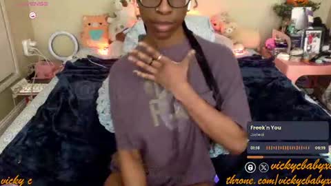 Vicky C Vicky V - Vicky C Baby Baby Vee - Schoolgurl V - V the Qween of Edging - Miss Vicky if U Nasty online show from 10.14.25