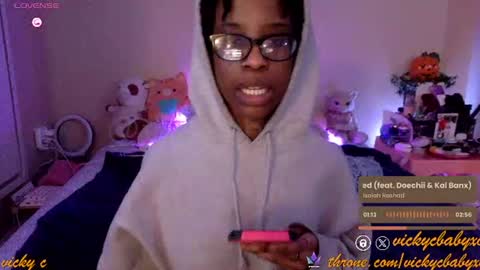 Vicky C Vicky V - Vicky C Baby Baby Vee - Schoolgurl V - V the Qween of Edging - Miss Vicky if U Nasty online show from 10.26.25