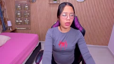 Violet online show from 06.12.26