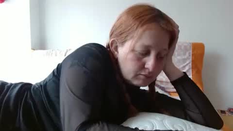 Snapshot of viioletamora chatting on 01.27.25 Violeta online show from 01.27.25