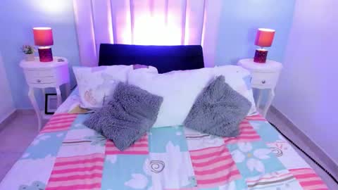 Violet online show from 10.28.25