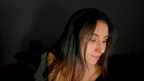 Snapshot of viithoney chatting on 10.21.25 viithoney online show from 10.21.25