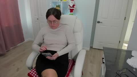 Snapshot of vika7333 chatting on 12.05.24 Ukrainian-woman online show from 12.05.24