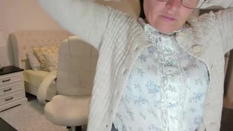 Ukrainian-woman online show from 05.30.26