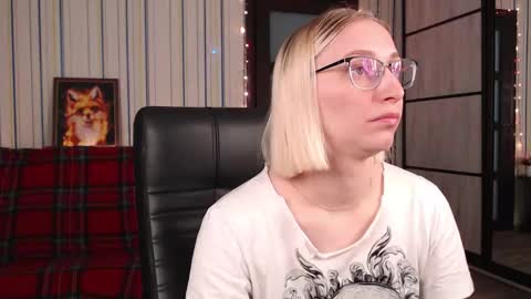 Vika online show from 02.14.26