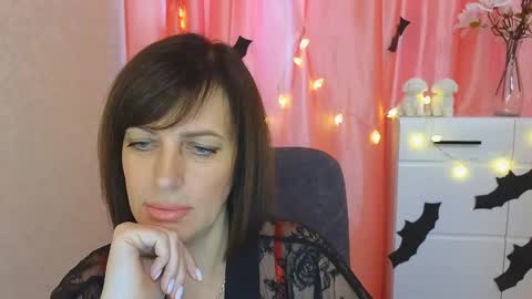 Vika online show from 10.26.25