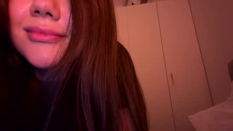 Snapshot of vikawels chatting on 03.10.26 Vika online show from 03.10.26