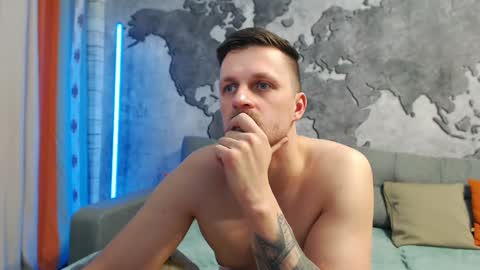 Snapshot of vikingchrisss chatting on 12.10.24 vikingchrisss online show from 12.10.24