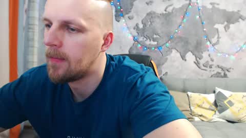 Snapshot of vikingchrisss chatting on 01.16.25 vikingchrisss online show from 01.16.25