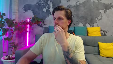 vikingchrisss online show from 04.08.26