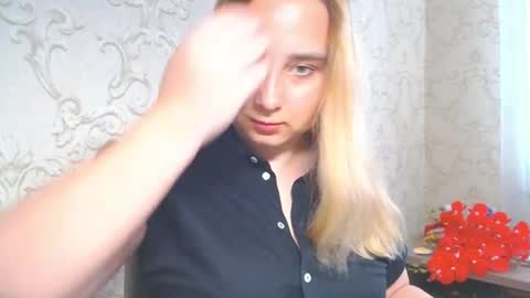 Snapshot of vikiwaitingforyou chatting on 06.17.26 Vitoria online show from 06.17.26