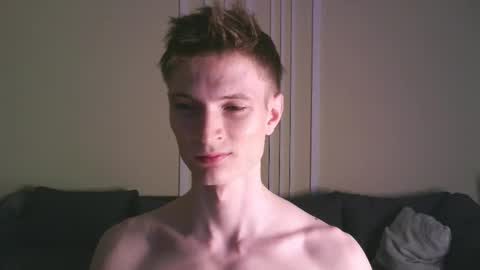 Snapshot of viksons chatting on 09.26.25 Max online show from 09.26.25