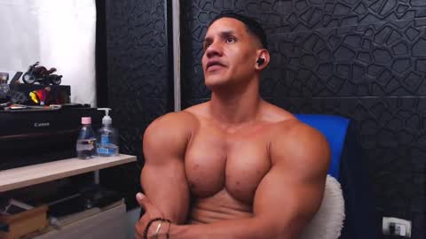 Viktor Herrera online show from 09.17.25