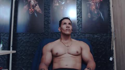 Viktor Herrera online show from 03.27.26