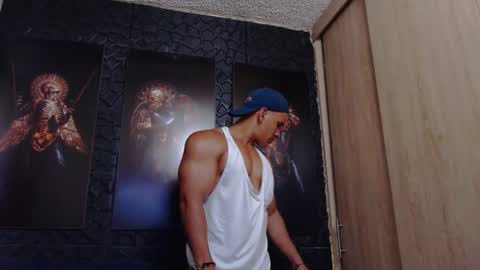 Viktor Herrera online show from 07.07.26