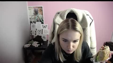 viktoria_lovely online show from 01.07.26