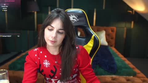 Alisa online show from 12.25.24