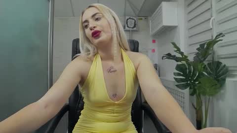 Viktoria online show from 10.15.25