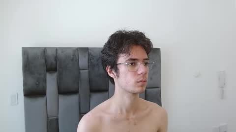 viktornoir online show from 10.18.25