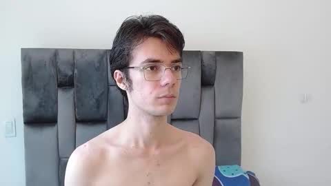 viktornoir online show from 10.26.25