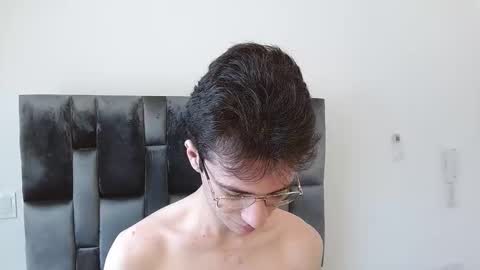 viktornoir online show from 10.31.25