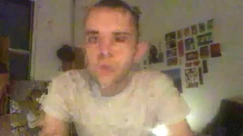 Snapshot of vince62000 chatting on 10.28.25 vince online show from 10.28.25