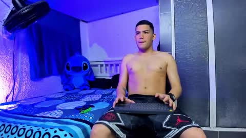 Vincent Brown online show from 01.12.26