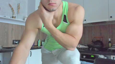 Vincent.  uncut 18cm online show from 12.20.24