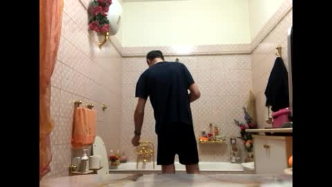 Zenith online show from 09.16.25