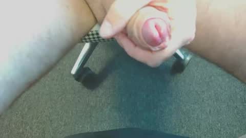 Snapshot of vino13s chatting on 10.12.25 vinofuck online show from 10.12.25