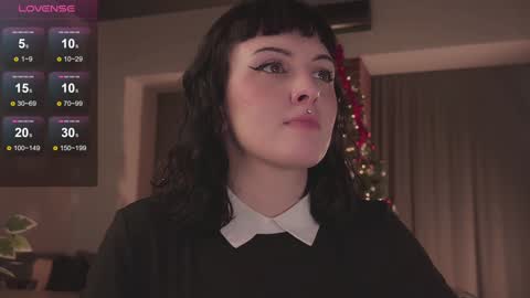 Diva Silvia online show from 12.18.24