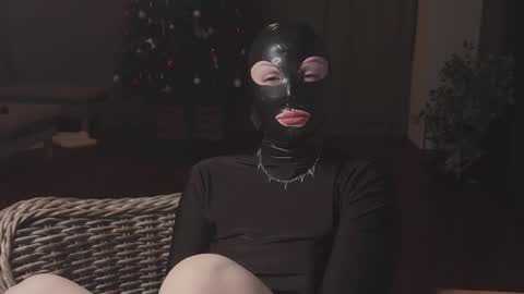 Diva Silvia online show from 12.23.24