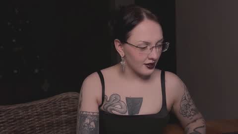 Diva Silvia online show from 12.27.24