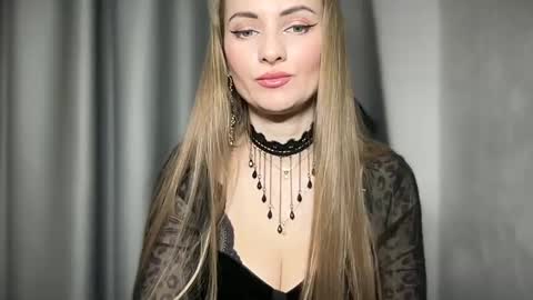 Funny  girl online show from 12.13.24