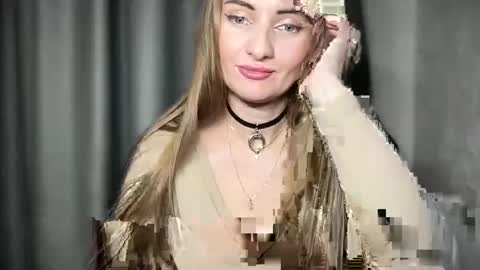 Funny  girl online show from 12.14.24