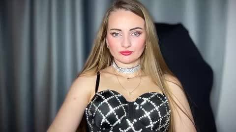 Funny  girl online show from 12.17.24