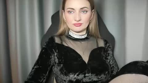 Funny  girl online show from 12.28.24