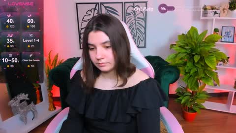 Snapshot of viola__shy chatting on 01.24.25 Viola online show from 01.24.25
