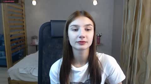 violaberry__ online show from 09.27.25